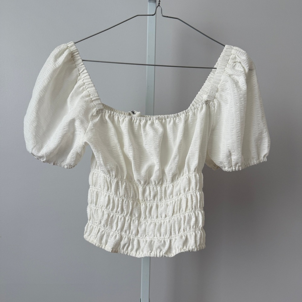 Elodie Anthropologie XS White Puff Sleeve Smocked Square Neck Textured Crop Top